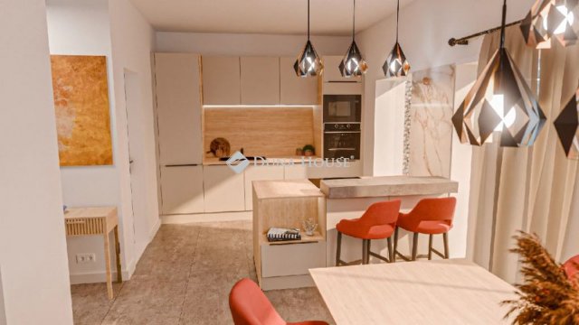 Eladó családi ház, Pécsett 173 M Ft, 5 szobás