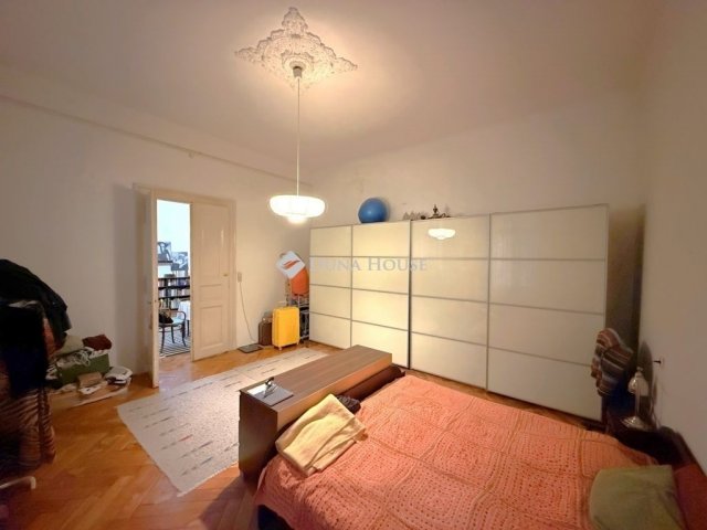 Eladó téglalakás, Budapesten, VIII. kerületben 98 M Ft, 2 szobás