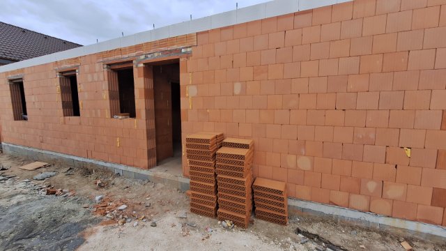 Eladó ikerház, Gödöllőn 115 M Ft, 5 szobás