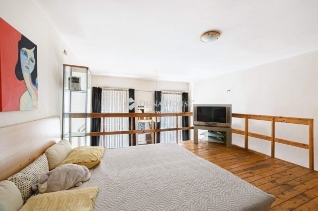 Eladó téglalakás, Budapesten, VI. kerületben 70.8 M Ft, 2 szobás
