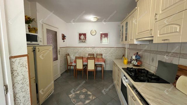 Eladó családi ház, Miskolcon 60 M Ft, 4 szobás