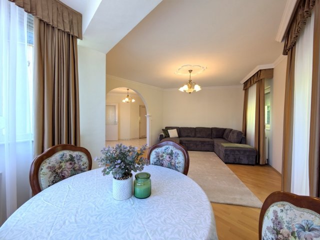 Kiadó téglalakás, albérlet, Debrecenben 230 E Ft / hó, 2 szobás