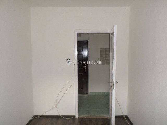 Eladó panellakás, Budapesten, XVIII. kerületben 58.9 M Ft