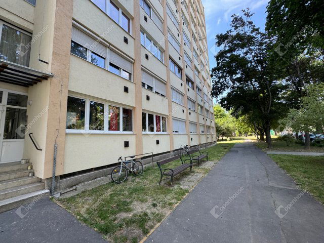 Eladó téglalakás, Szombathelyen 21.5 M Ft, 1 szobás