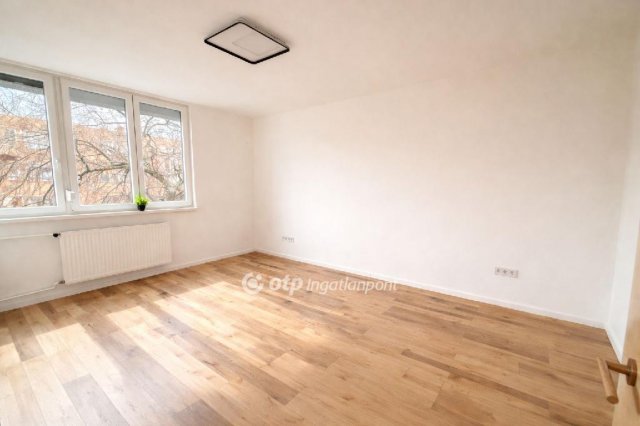 Eladó téglalakás, Budapesten, XIV. kerületben 73.5 M Ft