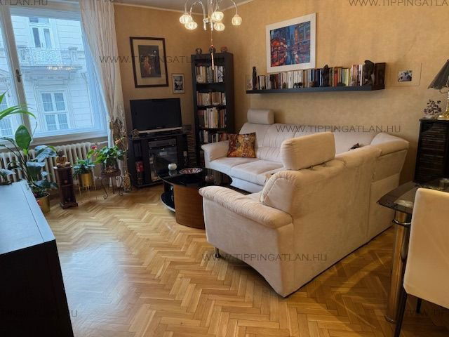 Eladó téglalakás, Budapesten, V. kerületben, Széchenyi rakparton