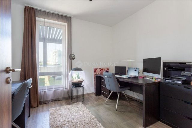 Eladó téglalakás, Budapesten, XXI. kerületben 209 M Ft, 4 szobás