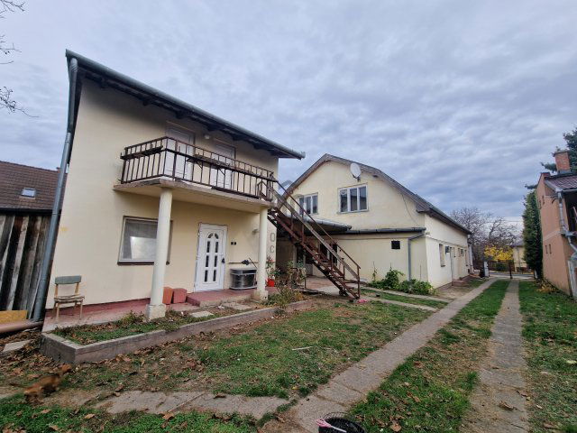 Eladó családi ház, Hajdúszoboszlón 69.9 M Ft, 12 szobás