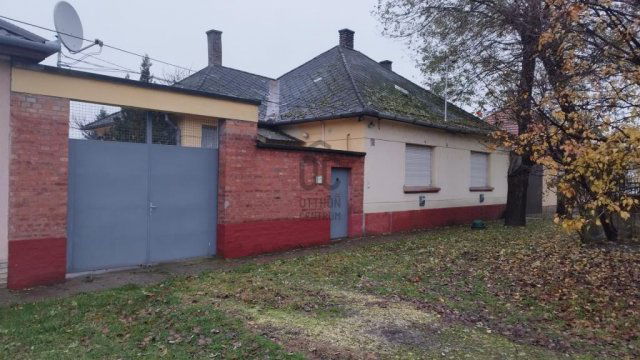 Eladó családi ház, Kecskeméten 33.9 M Ft, 3 szobás