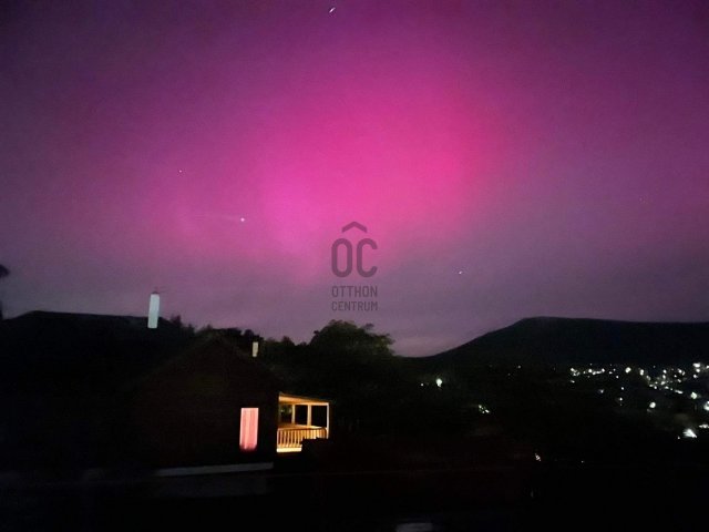 Eladó családi ház, Pilisborosjenőn 450 M Ft, 5 szobás