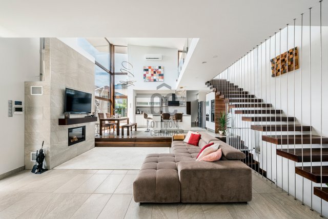 Eladó családi ház, Budaörsön 399 M Ft, 5 szobás