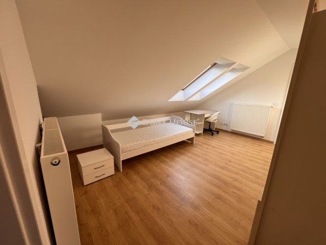 Eladó téglalakás, Budapesten, VI. kerületben 139.9 M Ft