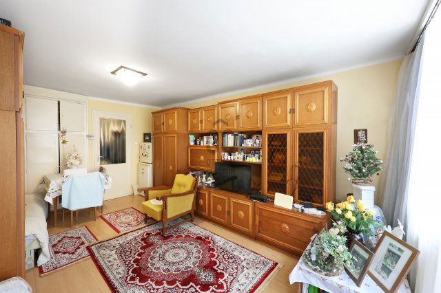 Eladó téglalakás, Szentendrén 34.9 M Ft, 1 szobás