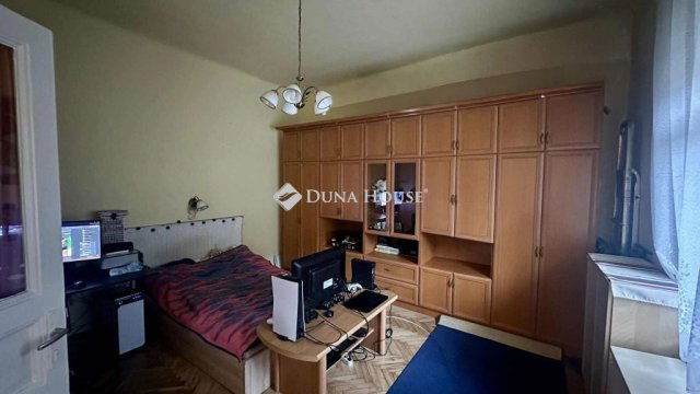 Eladó téglalakás, Budapesten, IV. kerületben 44.9 M Ft, 2 szobás