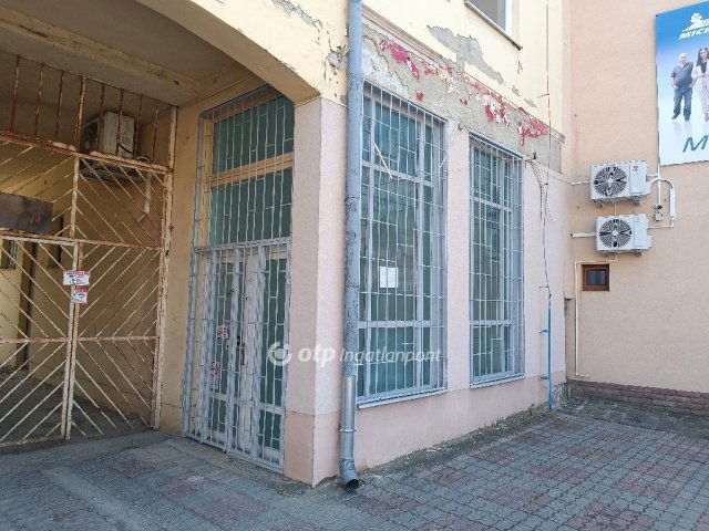 Eladó üzlethelyiség, Kisvárdán 21.2 M Ft / költözzbe.hu