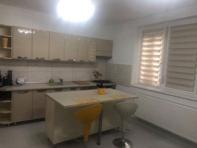 Kiadó téglalakás, albérlet, Kecskeméten 160 E Ft / hó