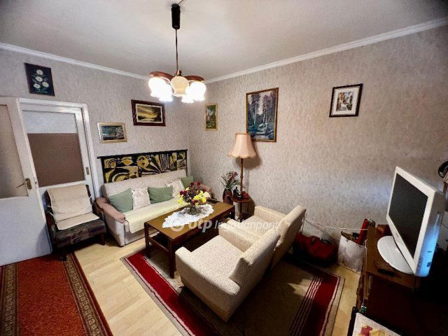 Eladó téglalakás, Egerben 46 M Ft, 2 szobás