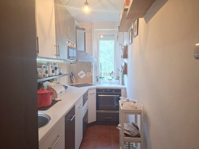 Eladó panellakás, Budapesten, XVIII. kerületben 63 M Ft