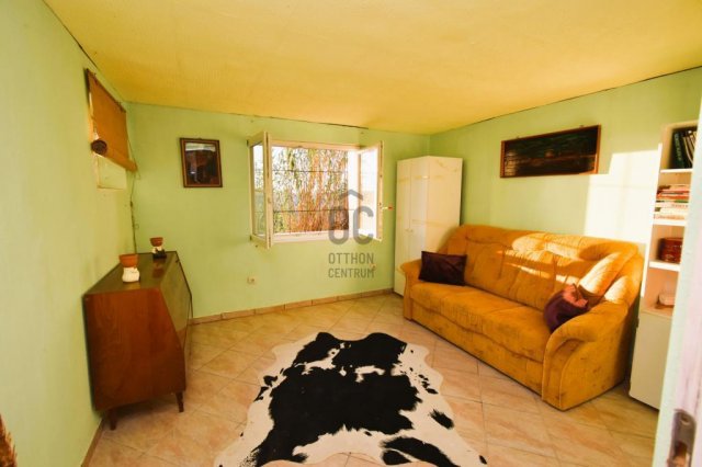 Eladó családi ház, Zalaegerszegen 15.7 M Ft, 1 szobás