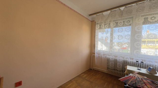 Eladó családi ház, Forrón 36.9 M Ft, 4 szobás