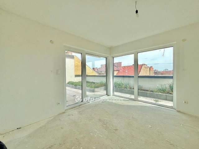 Eladó téglalakás, Budapesten, VIII. kerületben 197.239 M Ft