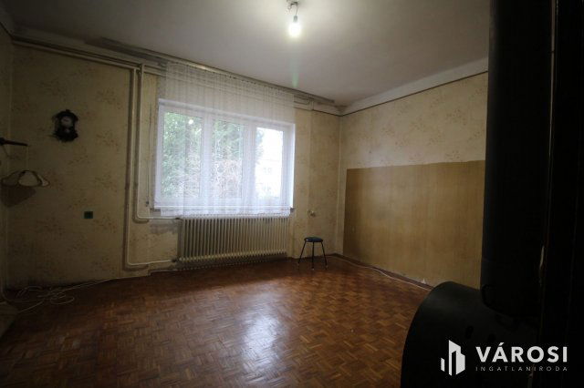 Eladó családi ház, Szombathelyen 75.9 M Ft, 4+1 szobás