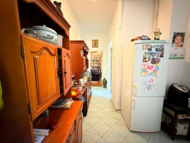 Eladó téglalakás, Komlón 29 M Ft, 2 szobás
