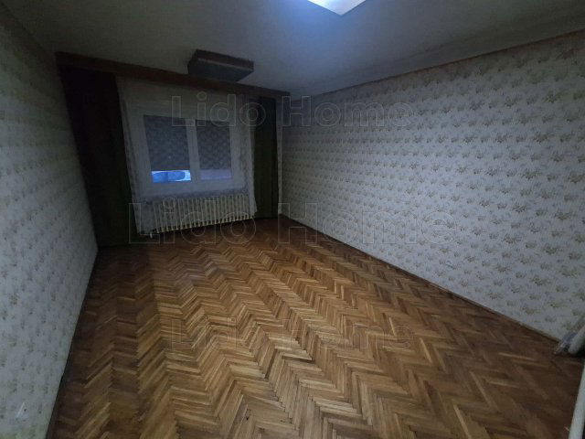 Eladó családi ház, Kaposváron 39 M Ft, 5 szobás