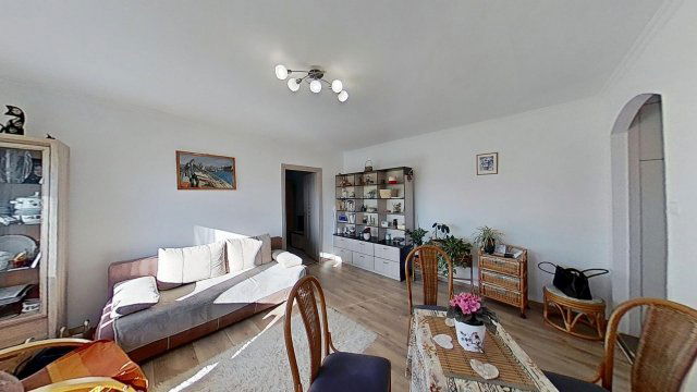 Eladó téglalakás, Veszprémben 62.9 M Ft, 2 szobás
