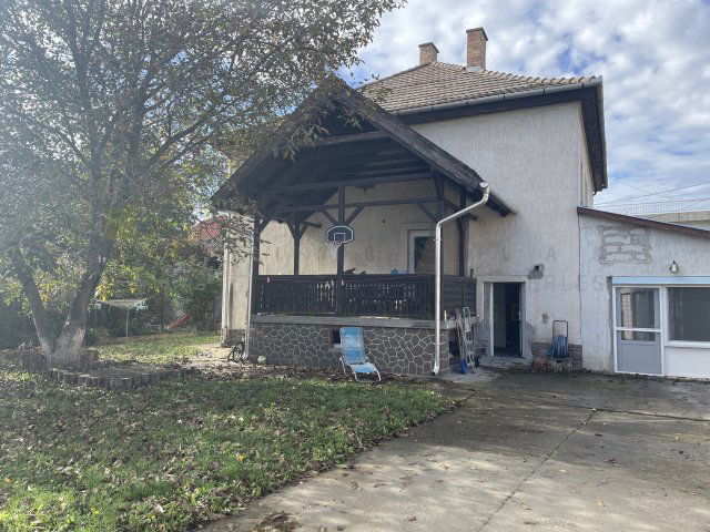 Eladó családi ház, Szegeden, Temesvári körúton 189 M Ft