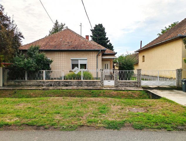 Eladó családi ház, Mezőberényben 34.9 M Ft, 4 szobás