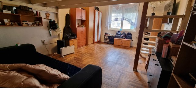 Eladó téglalakás, Budapesten, X. kerületben 33 M Ft, 1 szobás