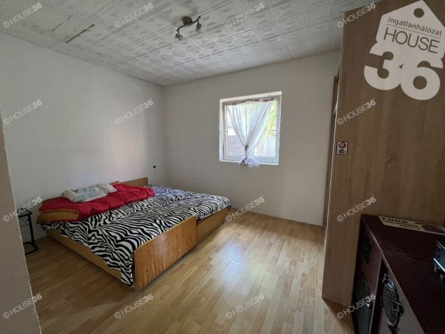 Eladó családi ház, Kunadacson 29.9 M Ft, 4 szobás