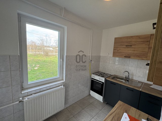 Eladó családi ház, Nyíregyházán 98 M Ft, 3 szobás