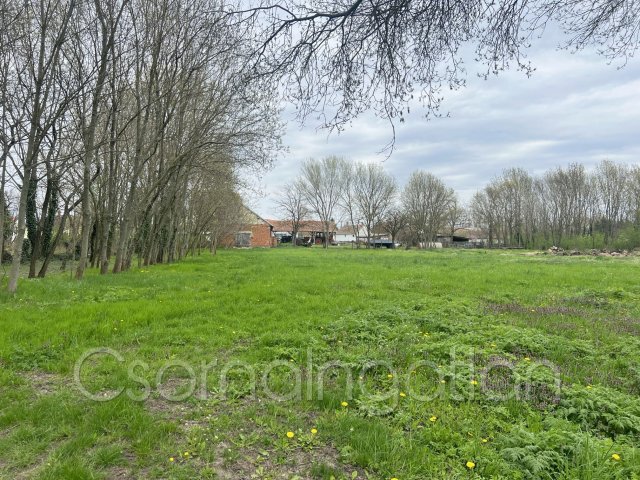 Eladó családi ház, Potyondon 57 M Ft, 2 szobás