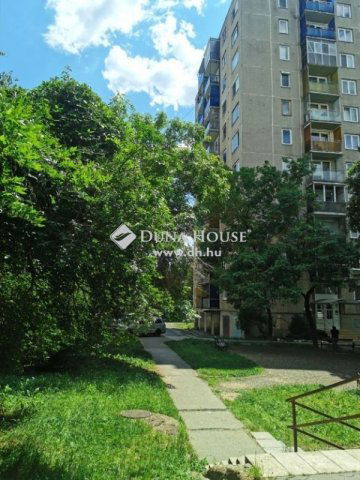 Eladó panellakás, Miskolcon 20.9 M Ft, 2 szobás