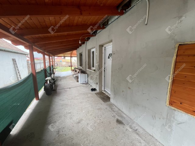 Eladó családi ház, Monoron 79.8 M Ft, 4 szobás