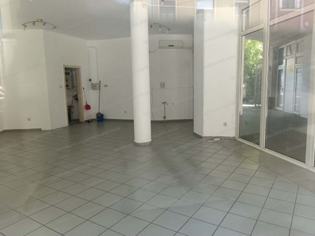 Eladó üzlethelyiség, Kaposváron 42 M Ft / költözzbe.hu