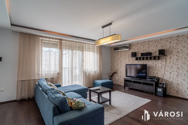 Kiadó téglalakás, albérlet, Szegeden 350 E Ft / hó, 3 szobás