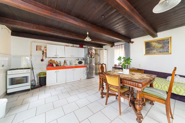 Eladó családi ház, Mogyoródon 144.9 M Ft, 6 szobás