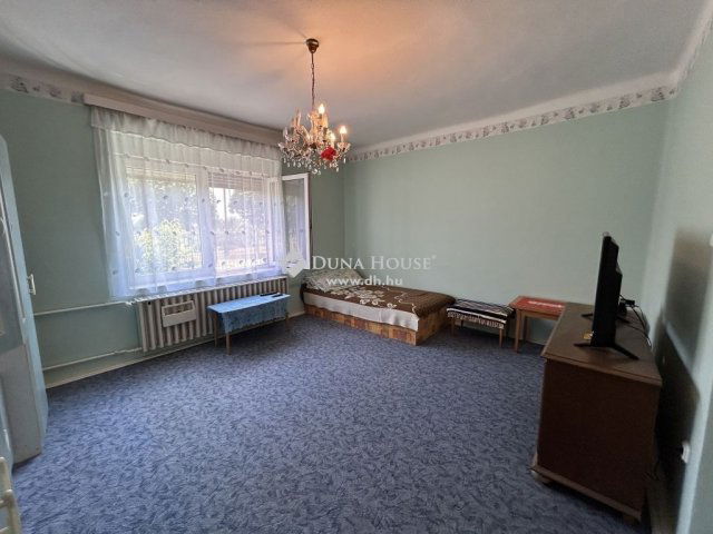 Eladó családi ház, Nagybaracskán 23.99 M Ft, 3 szobás