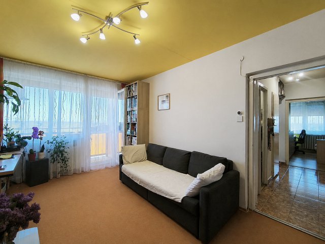 Eladó panellakás, Celldömölkön 29.9 M Ft, 2+1 szobás