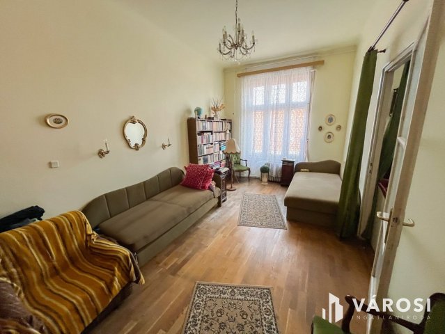 Eladó téglalakás, Budapesten, VII. kerületben 109 M Ft