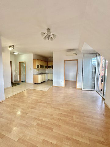 Eladó téglalakás, Dunaharasztin 74.9 M Ft, 3 szobás