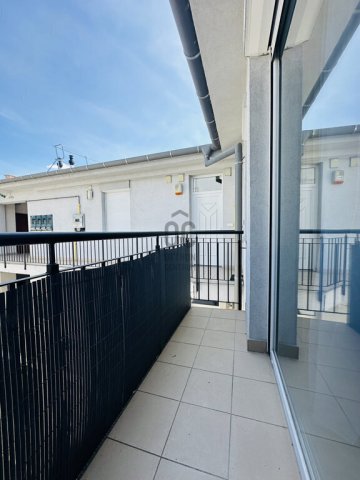 Eladó téglalakás, Budapesten, VI. kerületben 97.9 M Ft, 2 szobás