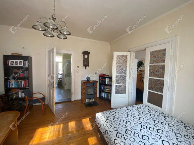 Eladó családi ház, Győrött 84.9 M Ft, 2 szobás