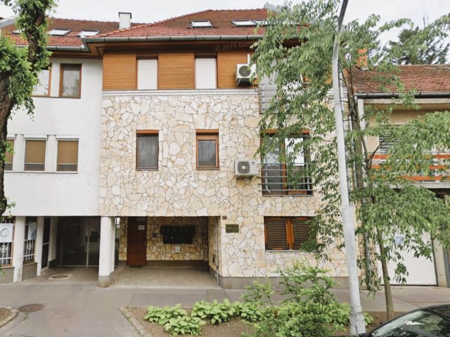 Kiadó téglalakás, albérlet, Szolnokon, Mária úton, 2 szobás