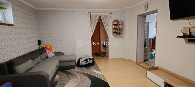 Eladó családi ház, Ócsán 89.99 M Ft, 6 szobás