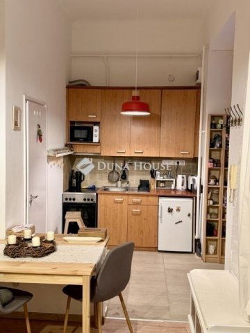 Eladó téglalakás, Budapesten, XII. kerületben 91.9 M Ft