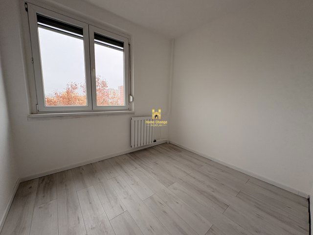 Eladó panellakás, III. kerületben, Juhász Gyula utcában